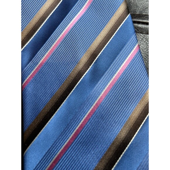 Kenneth Cole - Blue Striped Silk Necktie - Picture 3 of 6